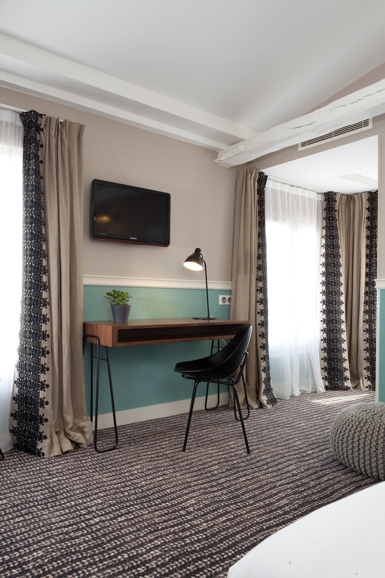 Hotel Des 3 Poussins Παρίσι Εξωτερικό φωτογραφία